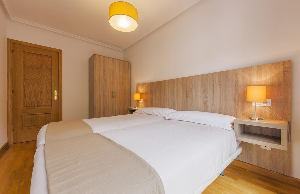 Apartamentos El Caxigu Arenas De Cabrales Ruang foto