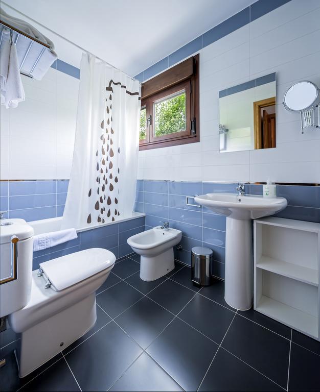 Apartamentos El Caxigu Arenas De Cabrales Bagian luar foto