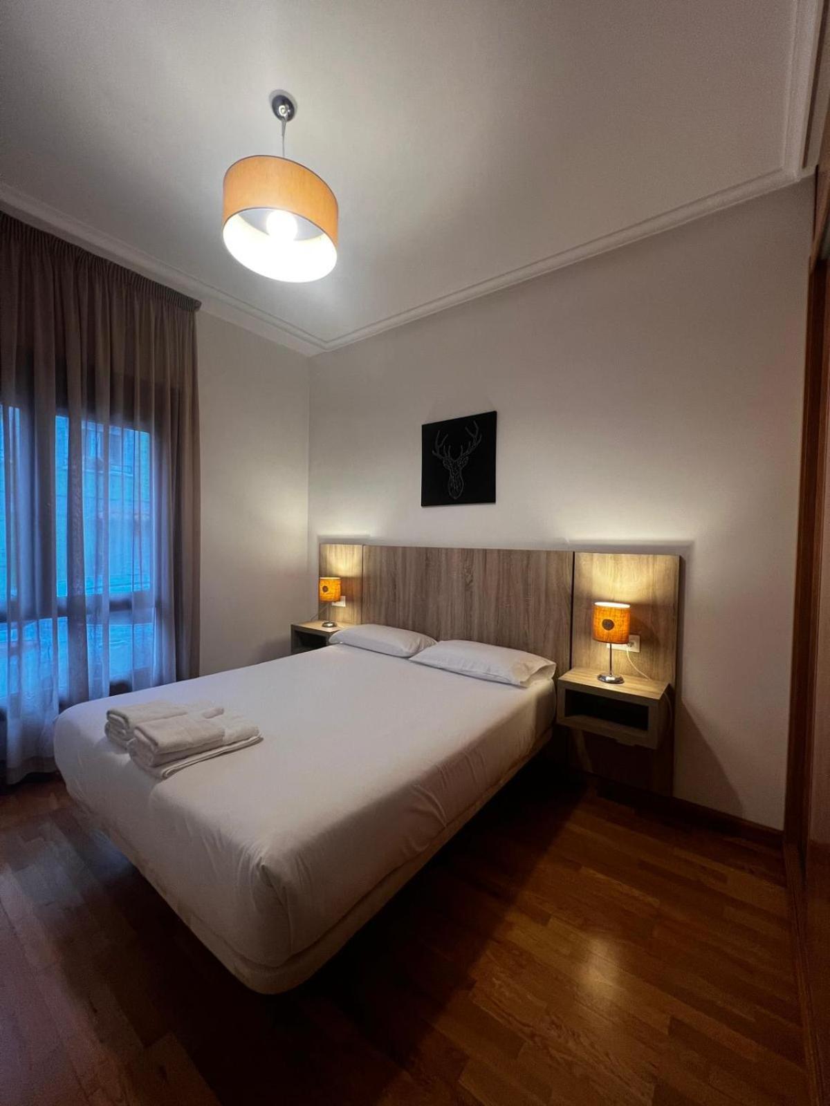 Apartamentos El Caxigu Arenas De Cabrales Bagian luar foto